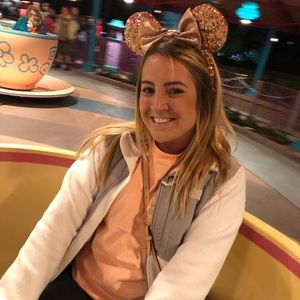 Meet your Posher, Jenna